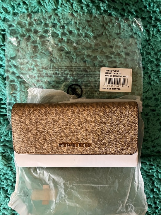 Michael Kors Handbags - Michael Kors Jet Set Collection Lg Signature Logo Tri-Fold Wallet